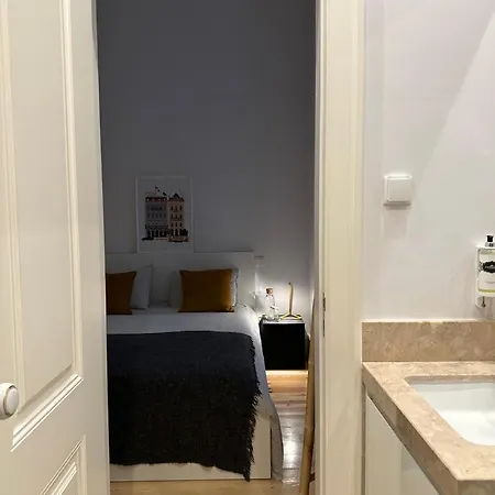 Apartamento Agradavel No Centro Historico De * 리스본