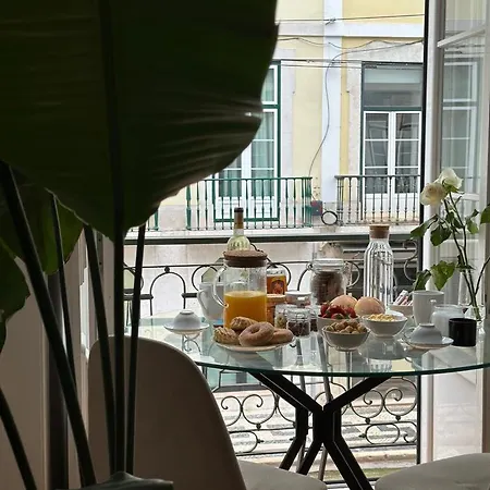 Appartamento Apartamento Agradavel No Centro Historico De Lisbona